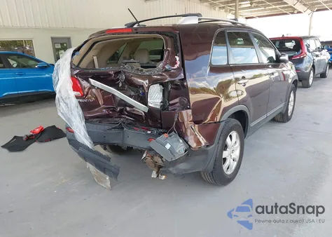 2012 Kia Sorento Lx z USA, uszkodzony, nr VIN 5XYKT4A6XCG218424